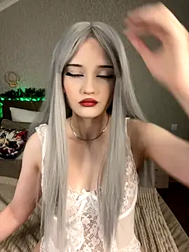 Snapshot of YunnaTyan chatting on November 27, 1:13 pm YunnaTyan online show from November 27, 1:13 pm