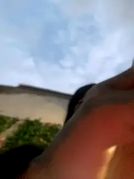 Snapshot of Tifanny_pink10 chatting on December 1, 10:59 pm Tifanny pink10 online show from December 1, 10:59 pm