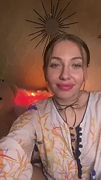 Alice Picasso online show from February 8, 7:28 pm