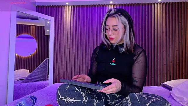 GabyRose9 online show from March 10, 7:41 pm