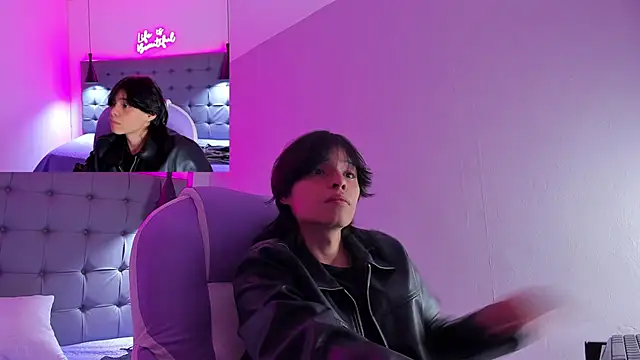 Sylasfrost online show from November 23, 8:41 pm