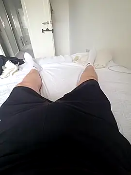 Snapshot of -bfc1882- chatting on March 28, 12:27 pm -bfc1882- online show from March 28, 12:27 pm