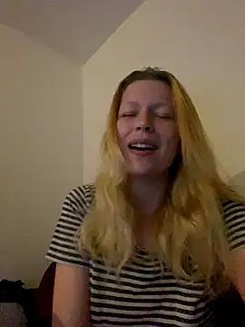 LexiSlimVIbe online show from December 13, 10:04 pm