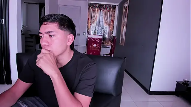 Snapshot of ATLASVANDRAKE chatting on December 2, 7:31 pm ATLASVANDRAKE online show from December 2, 7:31 pm