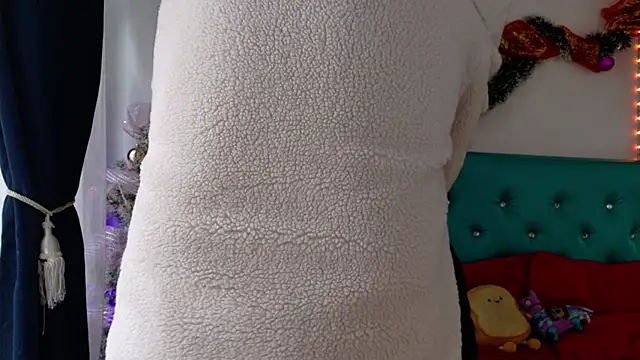 Boys 2 play online show from December 3, 1:20 pm