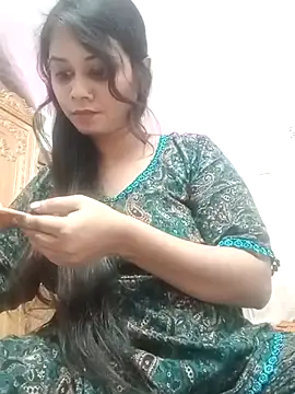 Snapshot of Farihasultana30 chatting on December 15, 2:27 am Farihasultana30 online show from December 15, 2:27 am