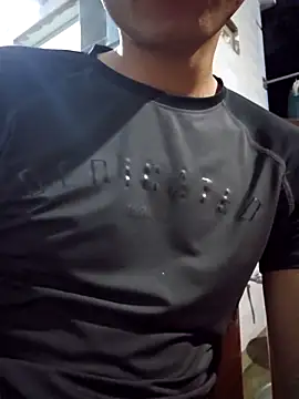 huykkk99 online show from March 8, 11:36 am