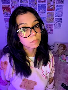 Snapshot of Valen-Foxx1 chatting on November 28, 5:43 am Valen-Foxx1 online show from November 28, 5:43 am