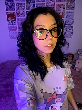 Snapshot of Valen-Foxx1 chatting on December 2, 5:35 am Valen-Foxx1 online show from December 2, 5:35 am