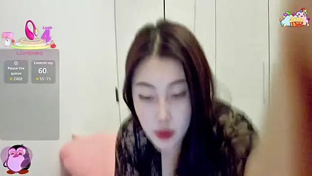 Snapshot of XIAOFENG-2025 chatting on December 3, 12:29 am XIAOFENG-2025 online show from December 3, 12:29 am