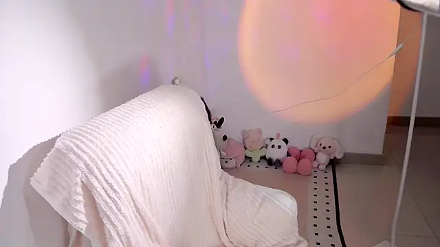 XIAOFENG-2025 online show from March 31, 6:25 am