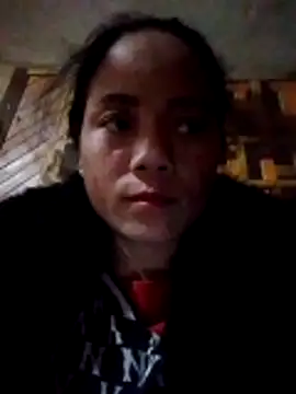 Snapshot of bela-hayes chatting on November 28, 1:03 pm bela-hayes online show from November 28, 1:03 pm