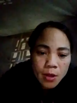 Snapshot of bela-hayes chatting on November 29, 1:30 am bela-hayes online show from November 29, 1:30 am