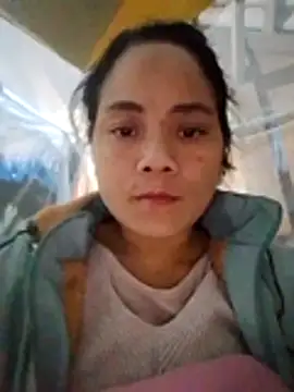 Snapshot of bela-hayes chatting on November 30, 2:21 pm bela-hayes online show from November 30, 2:21 pm