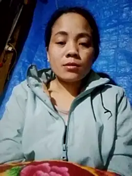 Snapshot of bela-hayes chatting on December 1, 2:27 am bela-hayes online show from December 1, 2:27 am