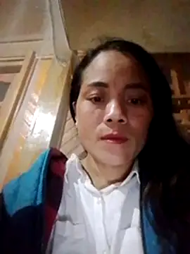 Snapshot of bela-hayes chatting on December 3, 10:57 am bela-hayes online show from December 3, 10:57 am