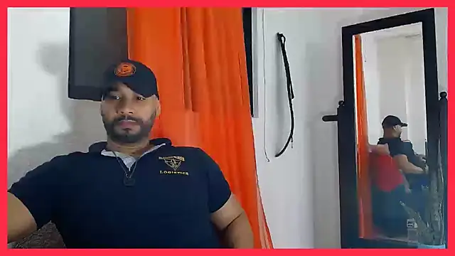 musclehetero online show from June 21, 4:09 pm