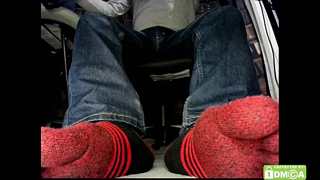 justshutupandwatch online show from February 9, 4:16 am