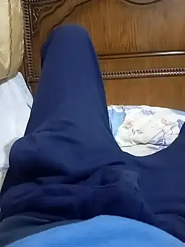 mrgb063 online show from February 22, 5:44 pm