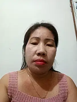 Snapshot of Reema_143 chatting on November 29, 3:59 pm Reema 143 online show from November 29, 3:59 pm