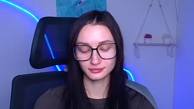 Stella XO online show from February 7, 6:28 am