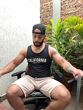 Snapshot of Mike_savage3 chatting on November 23, 12:38 pm Mike savage3 online show from November 23, 12:38 pm