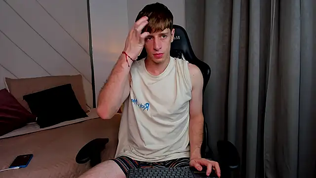 Snapshot of Ostin_Saints chatting on November 30, 3:27 pm Ostin Saints online show from November 30, 3:27 pm