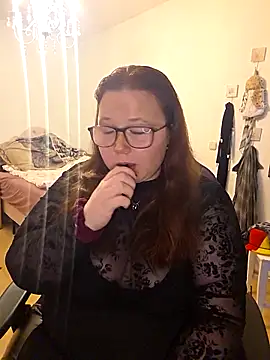 NaughtyNiia online show from December 14, 2:44 pm