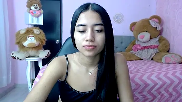 Snapshot of xoxo_melany chatting on December 5, 12:14 pm xoxo melany online show from December 5, 12:14 pm