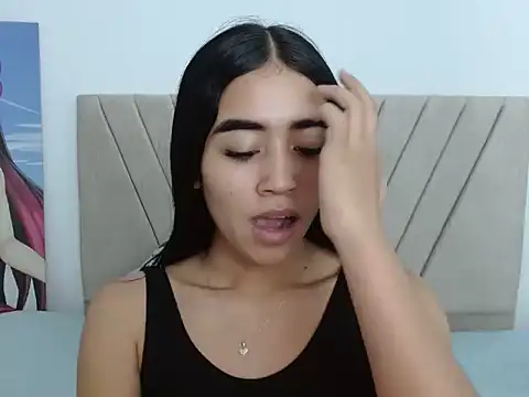 Snapshot of xoxo_melany chatting on March 10, 12:21 pm xoxo melany online show from March 10, 12:21 pm