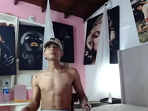 crissex3 online show from February 21, 12:39 pm