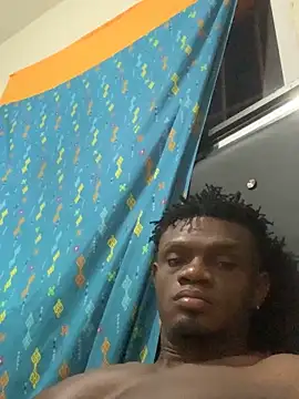 Snapshot of laperson chatting on December 2, 2:39 am laperson online show from December 2, 2:39 am