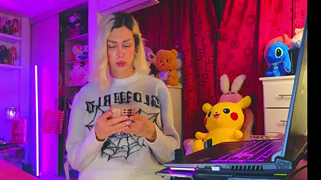 MadamBarbiee online show from December 1, 5:12 am