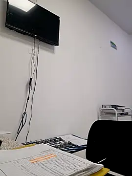 Snapshot of girl_redhead_bigtits chatting on December 13, 8:36 pm girl redhead bigtits online show from December 13, 8:36 pm