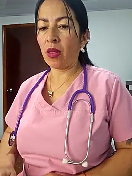 JustSamantha  online show from December 19, 1:12 am