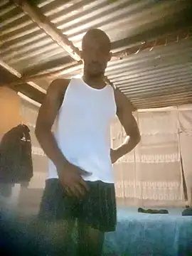 shortone01 online show from November 27, 7:05 pm