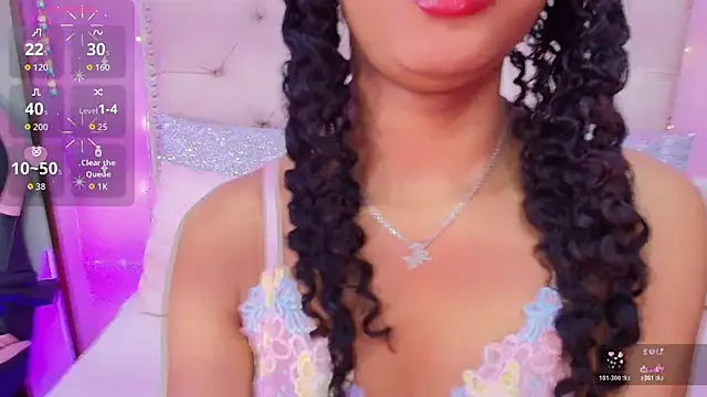 Snapshot of Naom_star87 chatting on February 7, 7:17 pm Naom star87 online show from February 7, 7:17 pm