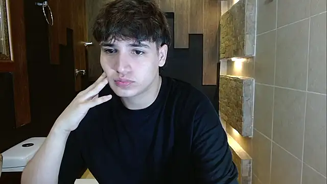 JakeSummer  online show from February 5, 1:05 pm