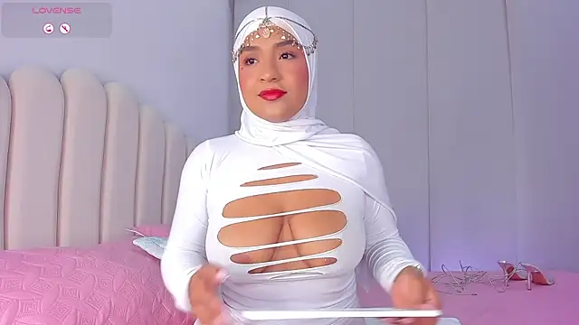 Amira-Zahra online show from June 15, 10:12 pm