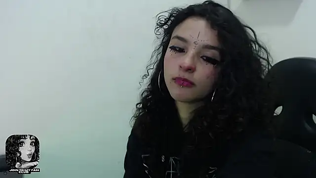 gummo  online show from March 26, 7:52 pm