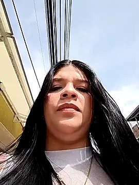 Layla-daring online show from February 7, 7:28 pm