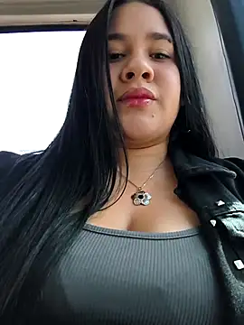 Snapshot of Kendra-daring chatting on June 23, 5:22 pm Kendra-daring online show from June 23, 5:22 pm