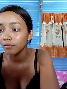 Snapshot of Full_Ass_nasty chatting on December 2, 8:26 pm Full Ass nasty online show from December 2, 8:26 pm