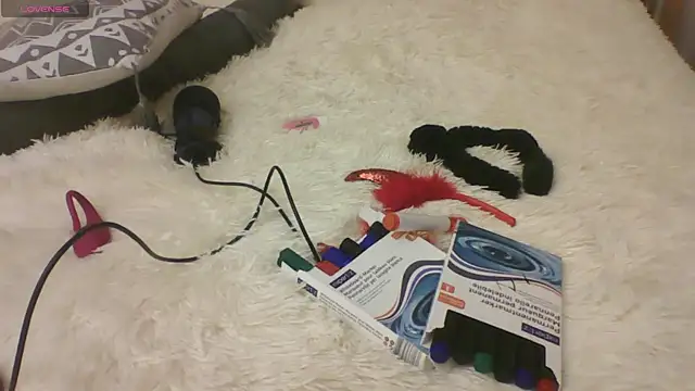 Snapshot of LisaHoneyLisa chatting on December 3, 6:06 pm LisaHoneyLisa online show from December 3, 6:06 pm