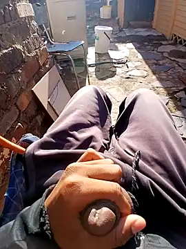 Snapshot of Eezxxx chatting on December 2, 4:51 am Eezxxx online show from December 2, 4:51 am