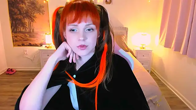 Snapshot of blair_venom chatting on February 7, 5:44 am blair venom online show from February 7, 5:44 am