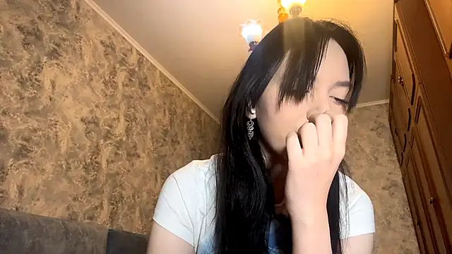 KiyokoEeds online show from December 3, 2:26 pm