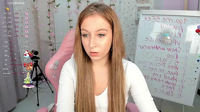 Snapshot of Emmy_Soul chatting on December 4, 8:06 pm Emmy Soul online show from December 4, 8:06 pm