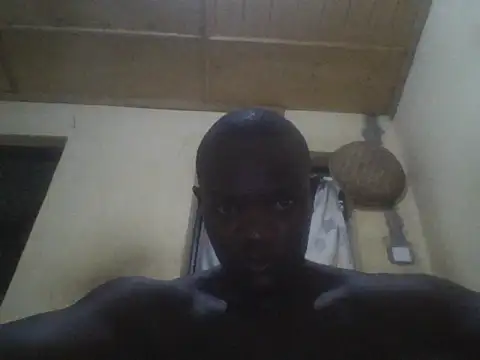 Snapshot of UsTwo_ chatting on November 22, 7:13 pm UsTwo online show from November 22, 7:13 pm