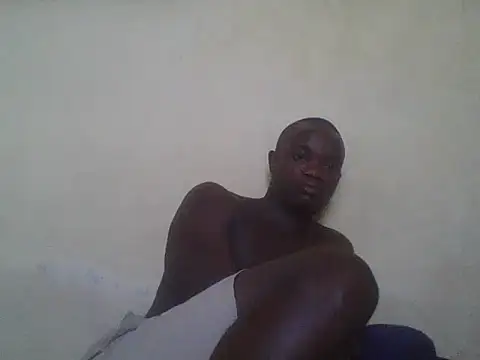 Snapshot of UsTwo_ chatting on November 28, 3:53 am UsTwo online show from November 28, 3:53 am